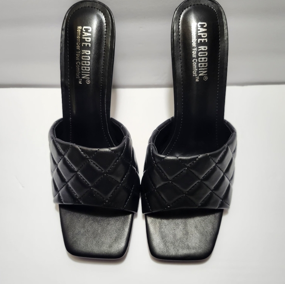 Cape Robbin Black Stiletto Heels - Picture 3 of 11